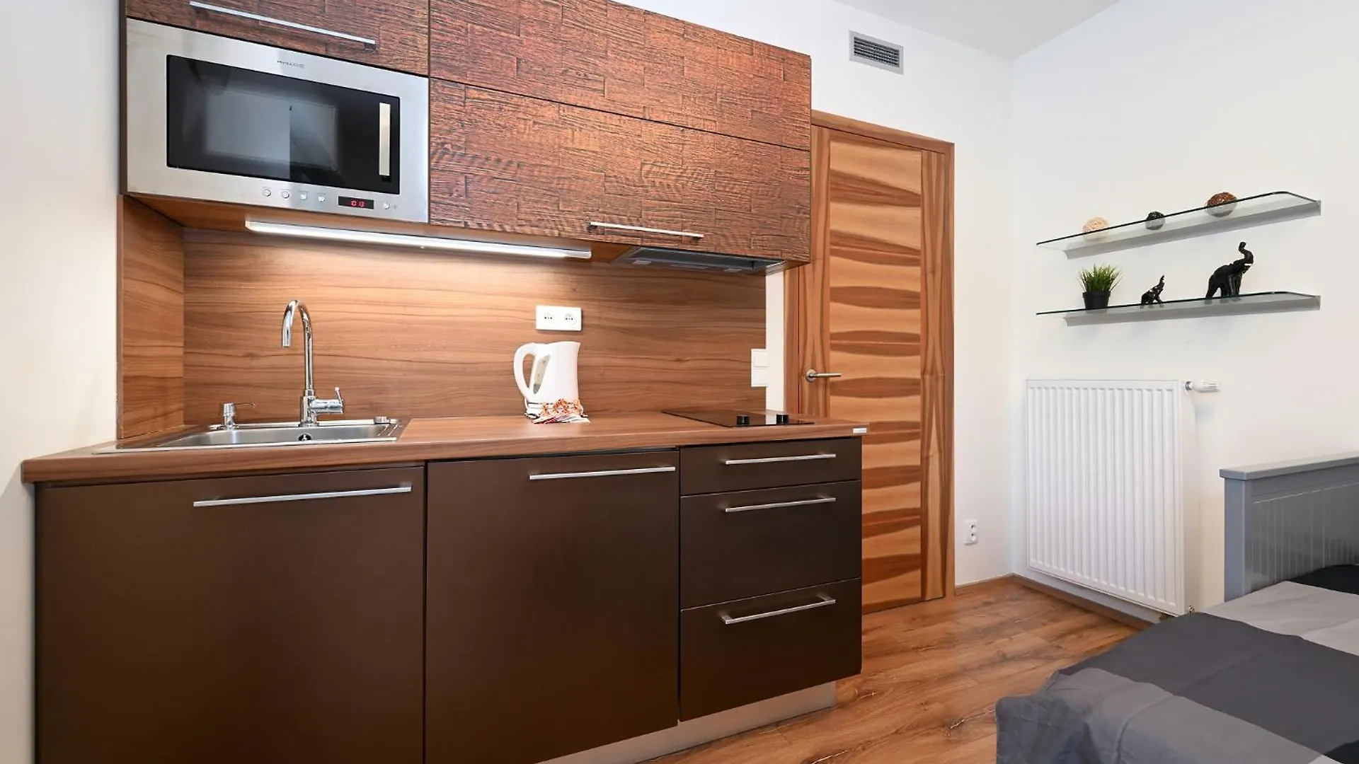 New Apartment In Heart Of Praga