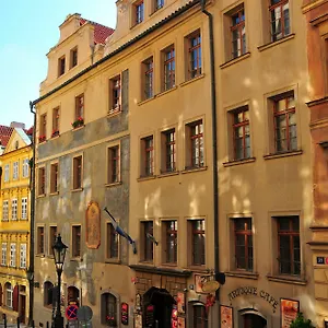 Thunovska Praga